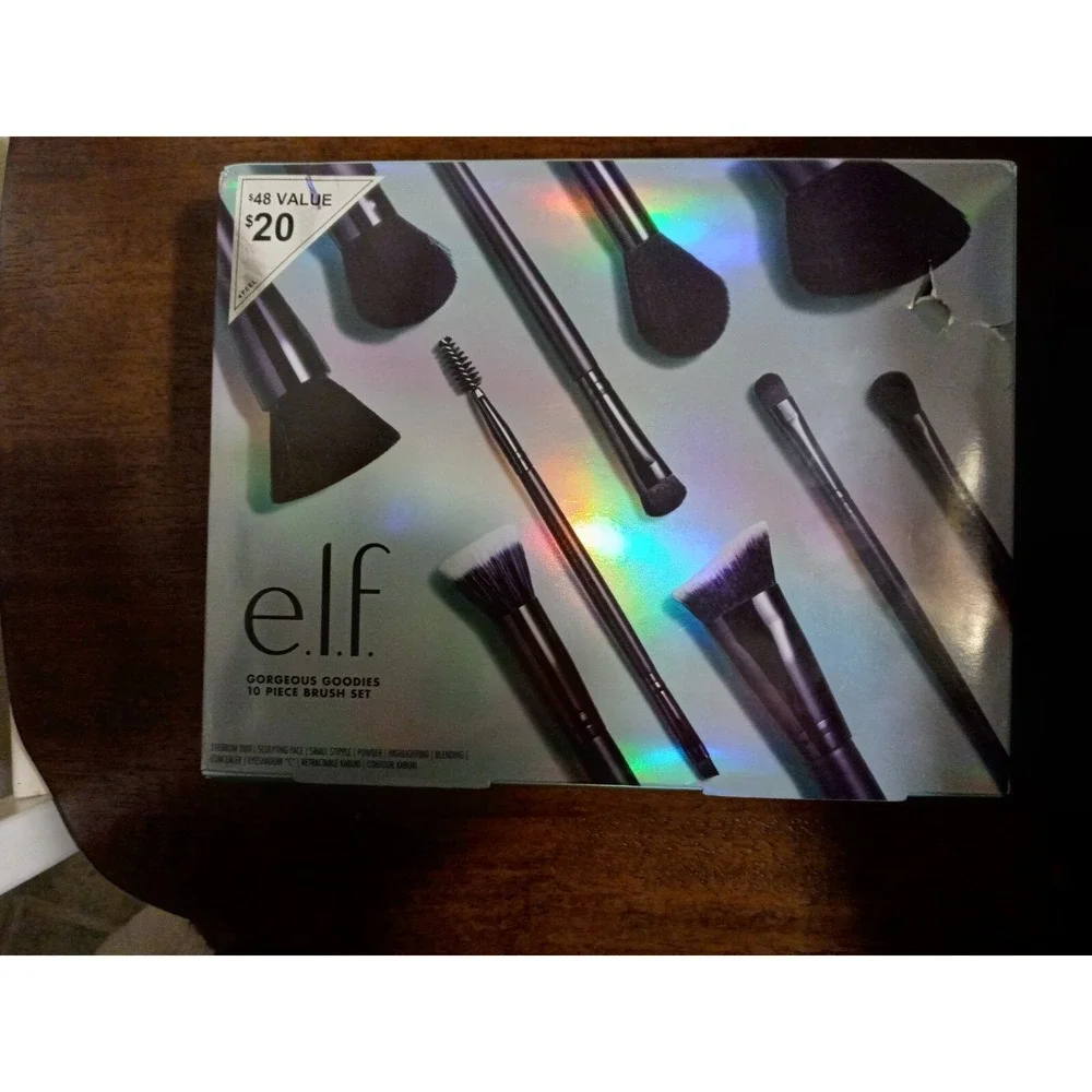 10 Piece e.l.f. Gorgeous Goodies Makeup Brush Set Brand New in Box